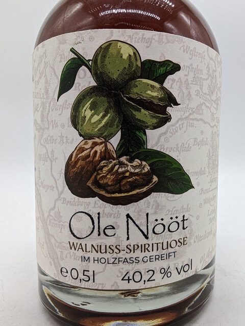 Holsteiner Geister - "Ole Nööt" Walnussspirituose - 40,2% – Bild 2